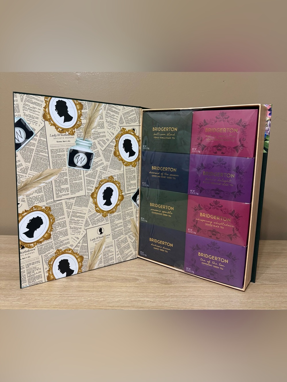 NWT BRIDGERTON ‘Talk of the Ton’Tea Book Gift Set. - Picture 3 of 5
